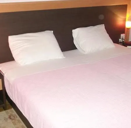 Hotel Silia 3*